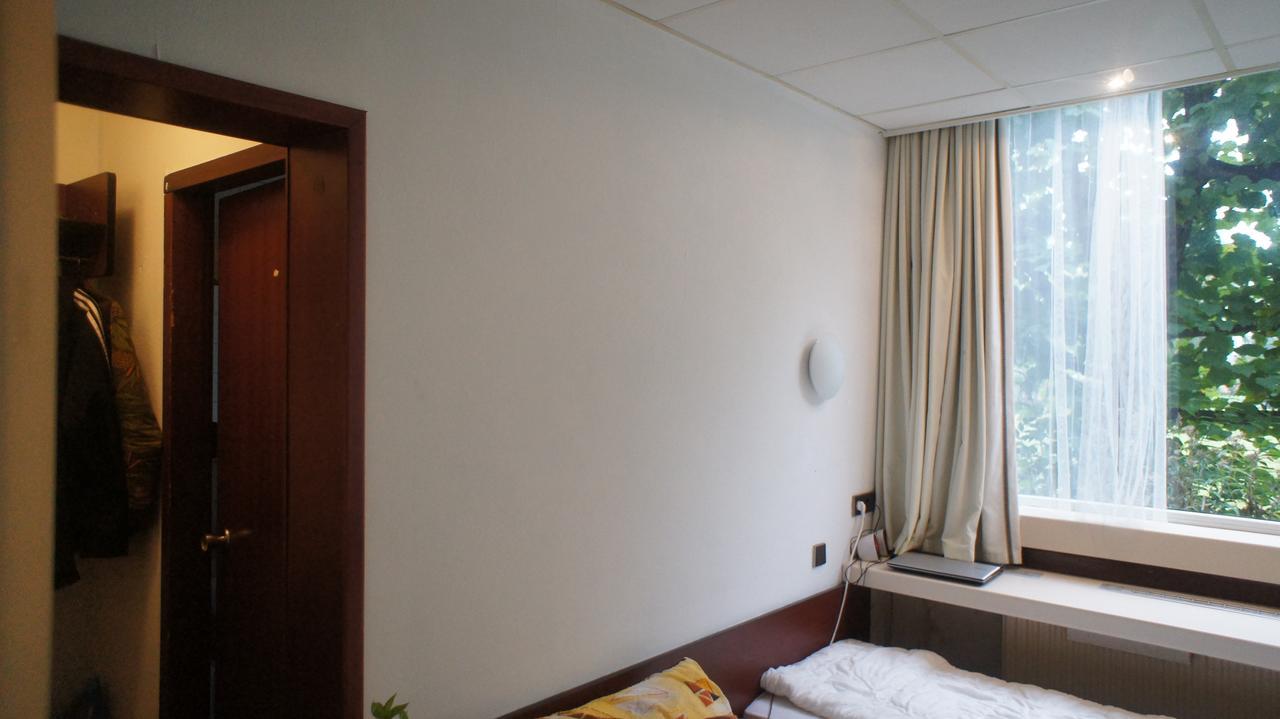 The Budget Hotel Hazerswoude-Rijndijk ภายนอก รูปภาพ